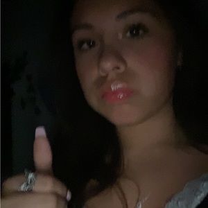 Meet your Posher, Sofia